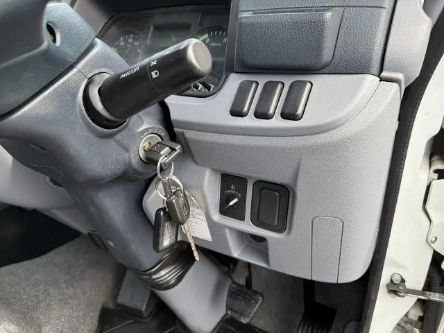 三菱 キャンター TKG-FBA20(2WD)の写真27
