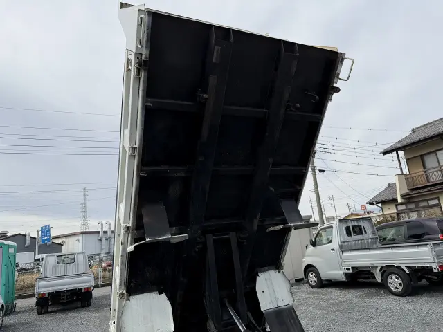 三菱 キャンター TKG-FBA30(2WD)の写真22