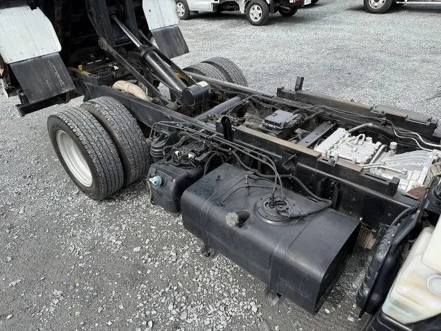 三菱 キャンター TKG-FBA30(2WD)の写真23