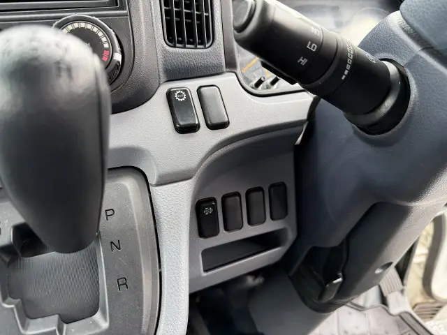 三菱 キャンター TKG-FBA30(2WD)の写真40