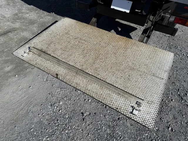 三菱 キャンター TPG-FEB50(2WD)の写真26