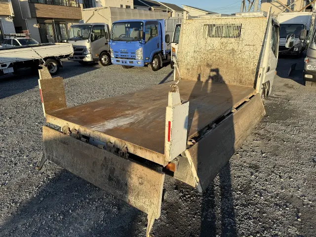 日産 アトラス 2GR-FBA6W(2WD)の写真32