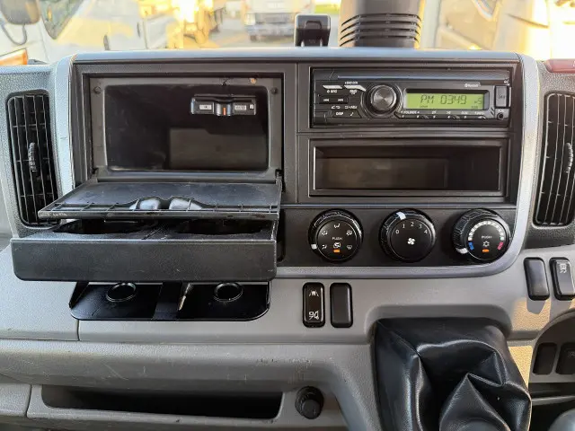 日産 アトラス 2GR-FBA6W(2WD)の写真41