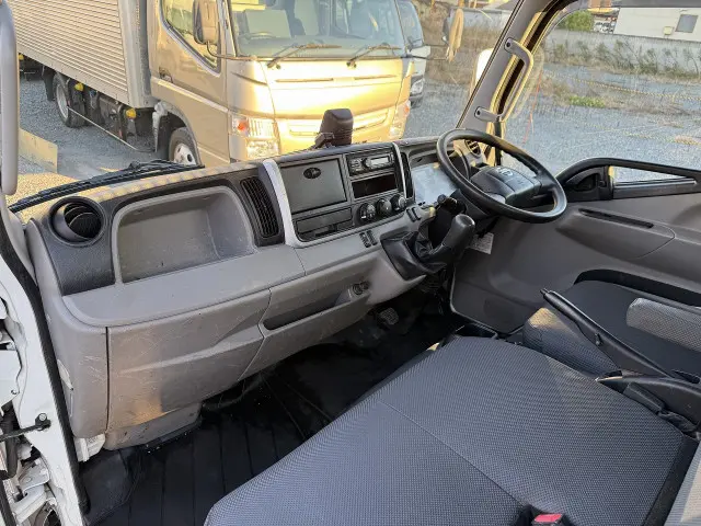 日産 アトラス 2GR-FBA6W(2WD)の写真45