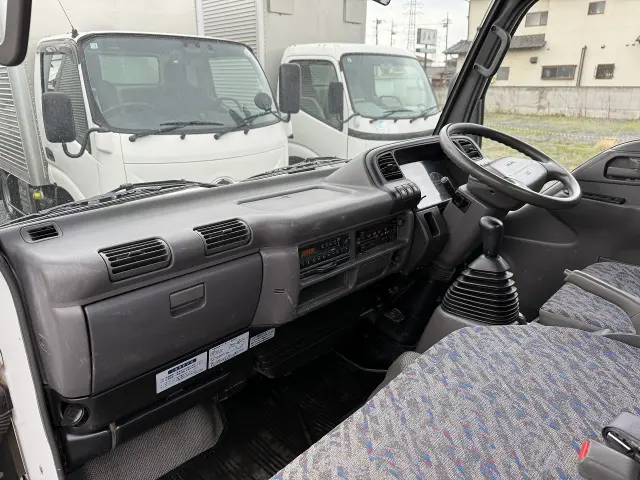 日産 アトラス KR-AKS81EA(4WD)の写真23