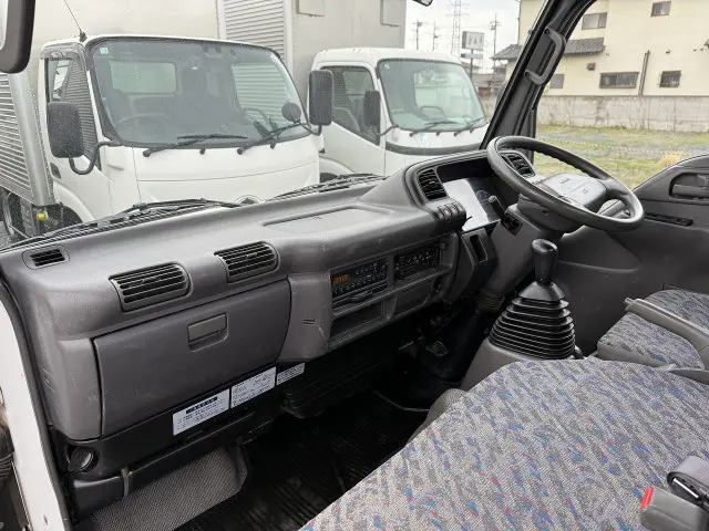 日産 アトラス KR-AKS81EA(4WD)の写真49