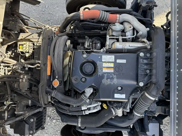 いすゞ エルフ BKG-NLR85N(2WD)の写真8
