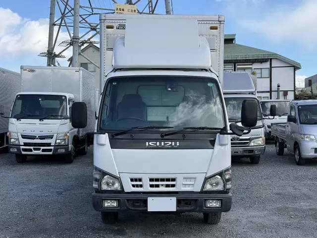 いすゞ エルフ PB-NKR81AN(2WD)の写真25