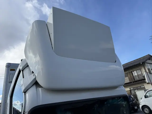 いすゞ エルフ PB-NKR81AN(2WD)の写真38