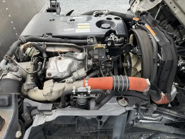 いすゞ エルフ TKG-NLR85N(2WD)の写真21