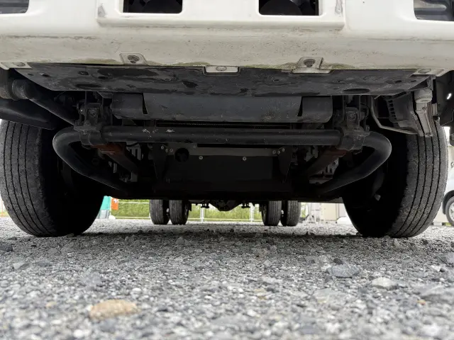 いすゞ エルフ TKG-NLR85N(2WD)の写真22