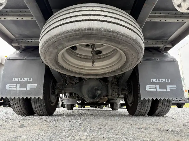 いすゞ エルフ TKG-NLR85N(2WD)の写真26