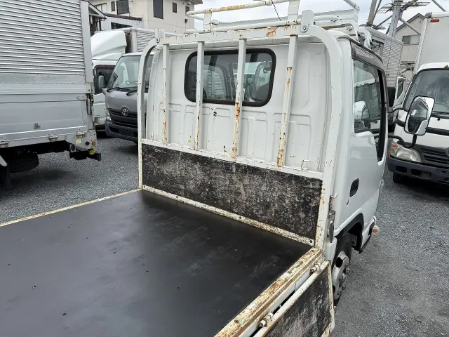 いすゞ エルフ TKG-NJR85A(2WD)の写真6