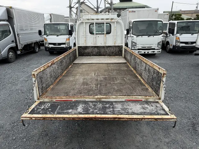 いすゞ エルフ TKG-NJR85A(2WD)の写真7