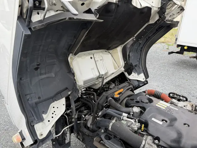 いすゞ エルフ TKG-NJR85A(2WD)の写真15
