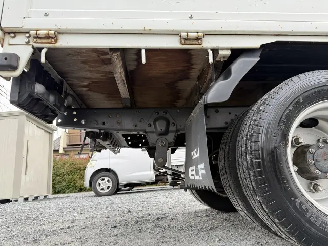 いすゞ エルフ TKG-NJR85A(2WD)の写真25