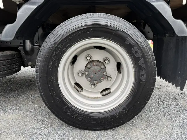 いすゞ エルフ TKG-NJR85A(2WD)の写真32