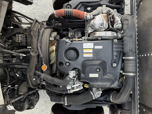 いすゞ エルフ TPG-NLR85N(2WD)の写真8