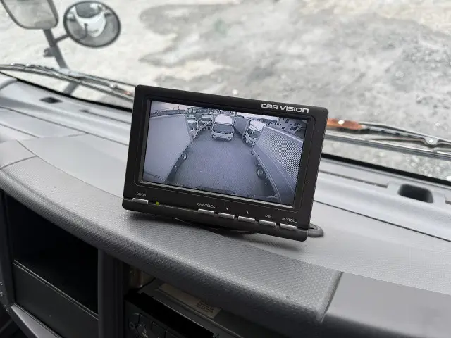 いすゞ エルフ TPG-NLR85N(2WD)の写真17