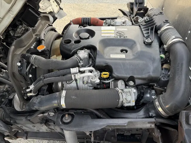 いすゞ エルフ TPG-NLR85N(2WD)の写真19