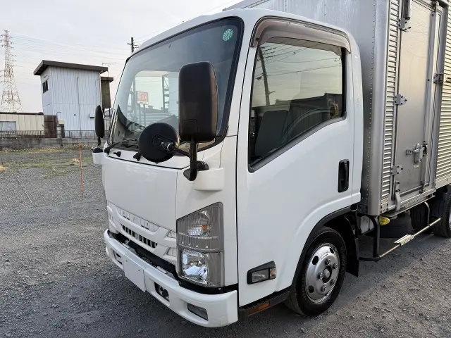 いすゞ エルフ TPG-NLR85N(2WD)の写真23