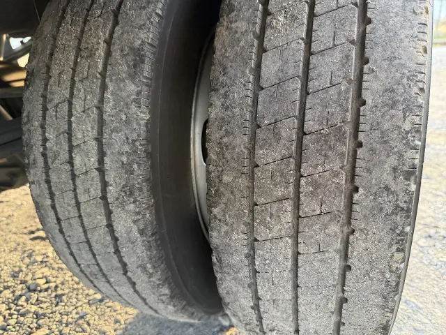 いすゞ エルフ TPG-NLR85N(2WD)の写真38