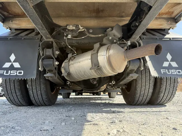 三菱 キャンター TPG-FBA20(2WD)の写真11