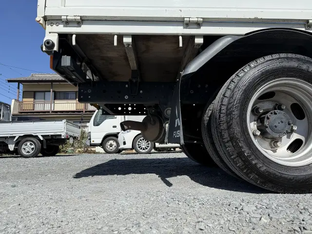 三菱 キャンター TPG-FBA20(2WD)の写真26