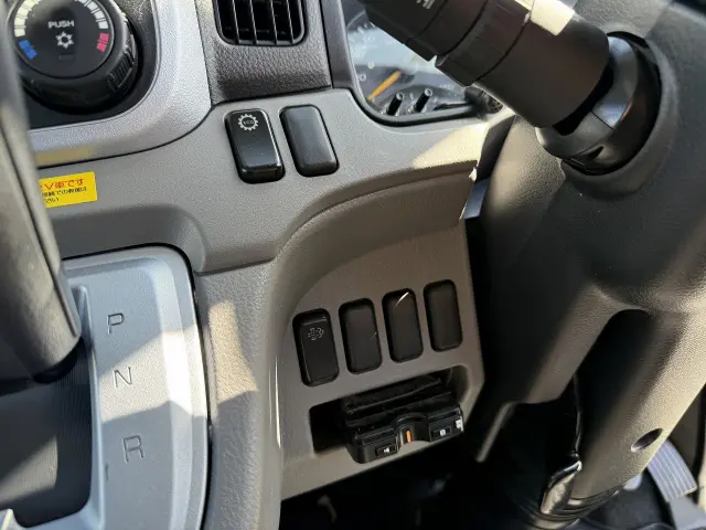 三菱 キャンター TPG-FBA20(2WD)の写真35