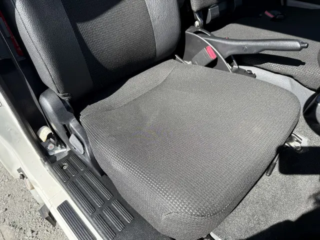 三菱 キャンター TPG-FBA20(2WD)の写真43