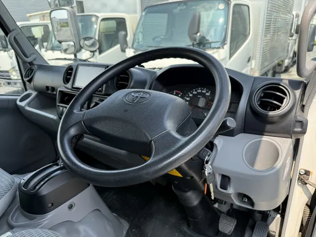 トヨタ ダイナ TKG-XZC605(2WD)の写真15