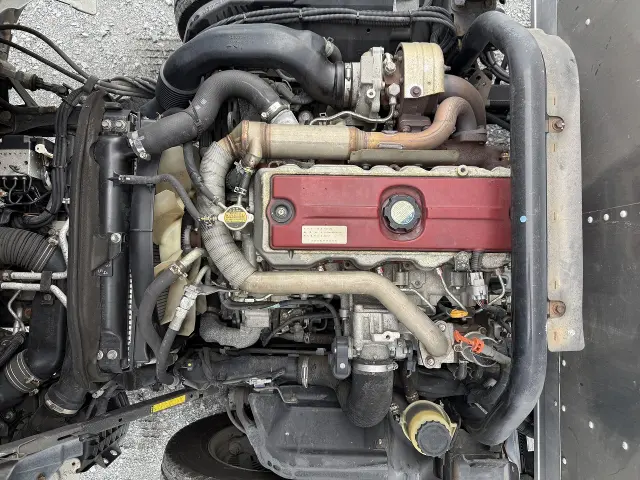 トヨタ ダイナ BDG-XZU308(2WD)の写真9