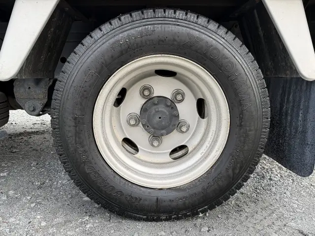 トヨタ ダイナ BDG-XZU308(2WD)の写真16