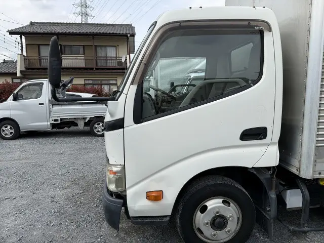 トヨタ ダイナ BDG-XZU308(2WD)の写真22