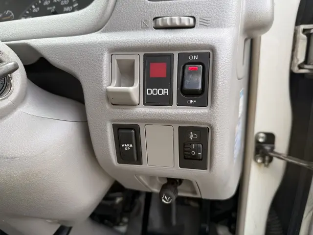 トヨタ ダイナ BDG-XZU308(2WD)の写真47
