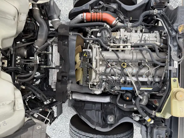 三菱 キャンター TKG-FEA50(2WD)の写真8