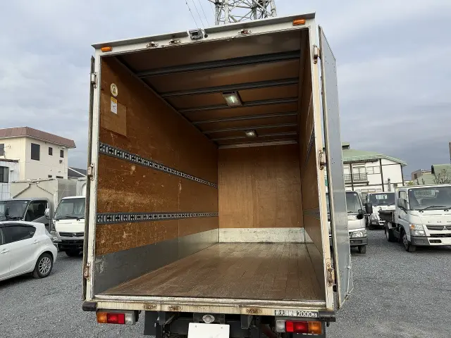 三菱 キャンター TKG-FEA50(2WD)の写真10