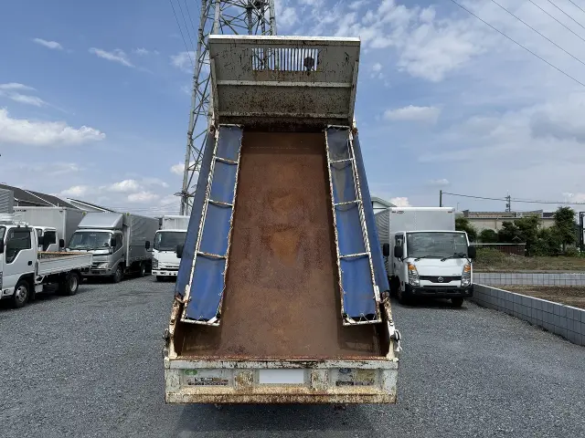 いすゞ エルフ SKG-NJR85AD(2WD)の写真5