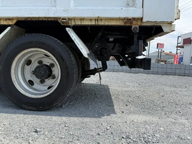 いすゞ エルフ SKG-NJR85AD(2WD)の写真11