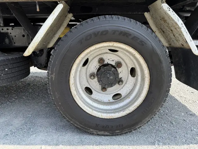 いすゞ エルフ SKG-NJR85AD(2WD)の写真16