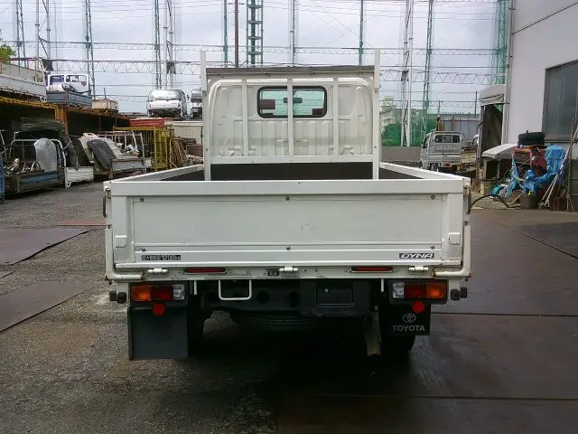 トヨタ ダイナ QDF-KDY221(2WD)の写真5