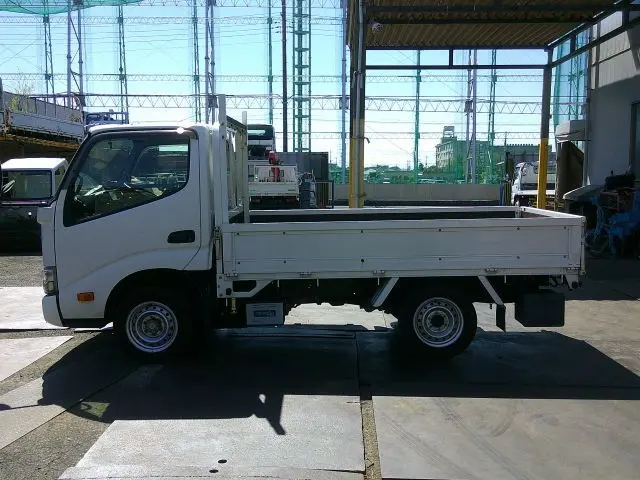 トヨタ ダイナ QDF-KDY221(2WD)の写真9