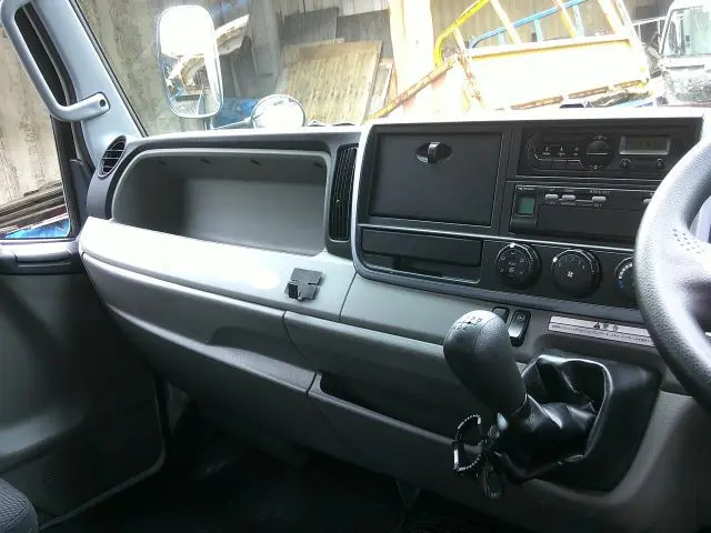 三菱 キャンター TPG-FEB90(2WD)の写真25
