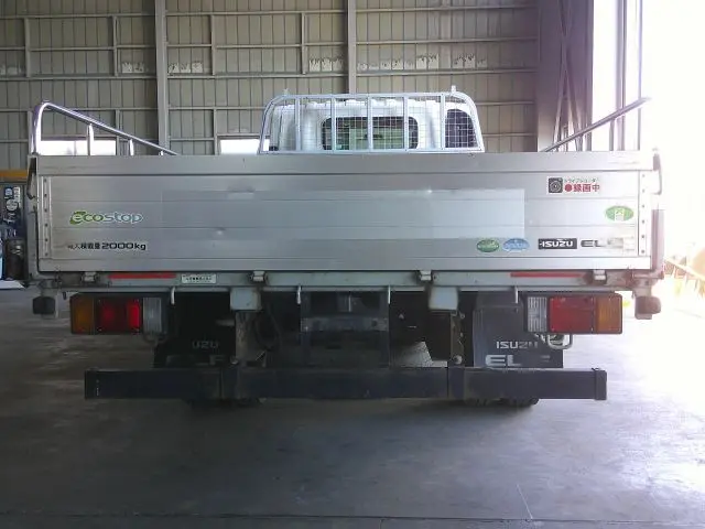 いすゞ エルフ TRG-NPR85AR(2WD)の写真5