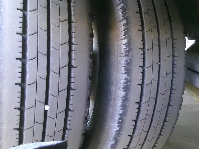 いすゞ エルフ TRG-NPR85AR(2WD)の写真47