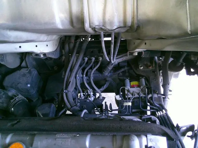 いすゞ エルフ PB-NKR81A(2WD)の写真34