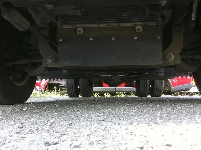 いすゞ エルフ PB-NKR81A(2WD)の写真38