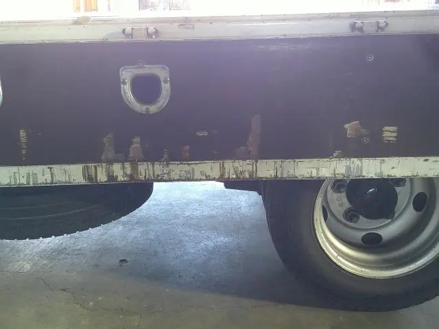 いすゞ エルフ PB-NKR81A(2WD)の写真49