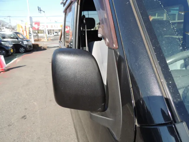 ダイハツ ハイゼットバン EBD-S321W(2WD)の写真19