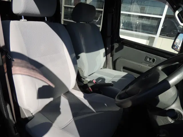 ダイハツ ハイゼットバン EBD-S321W(2WD)の写真25